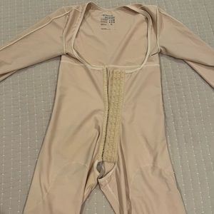 Marena Recovery Faja pre-owned, like new. XL